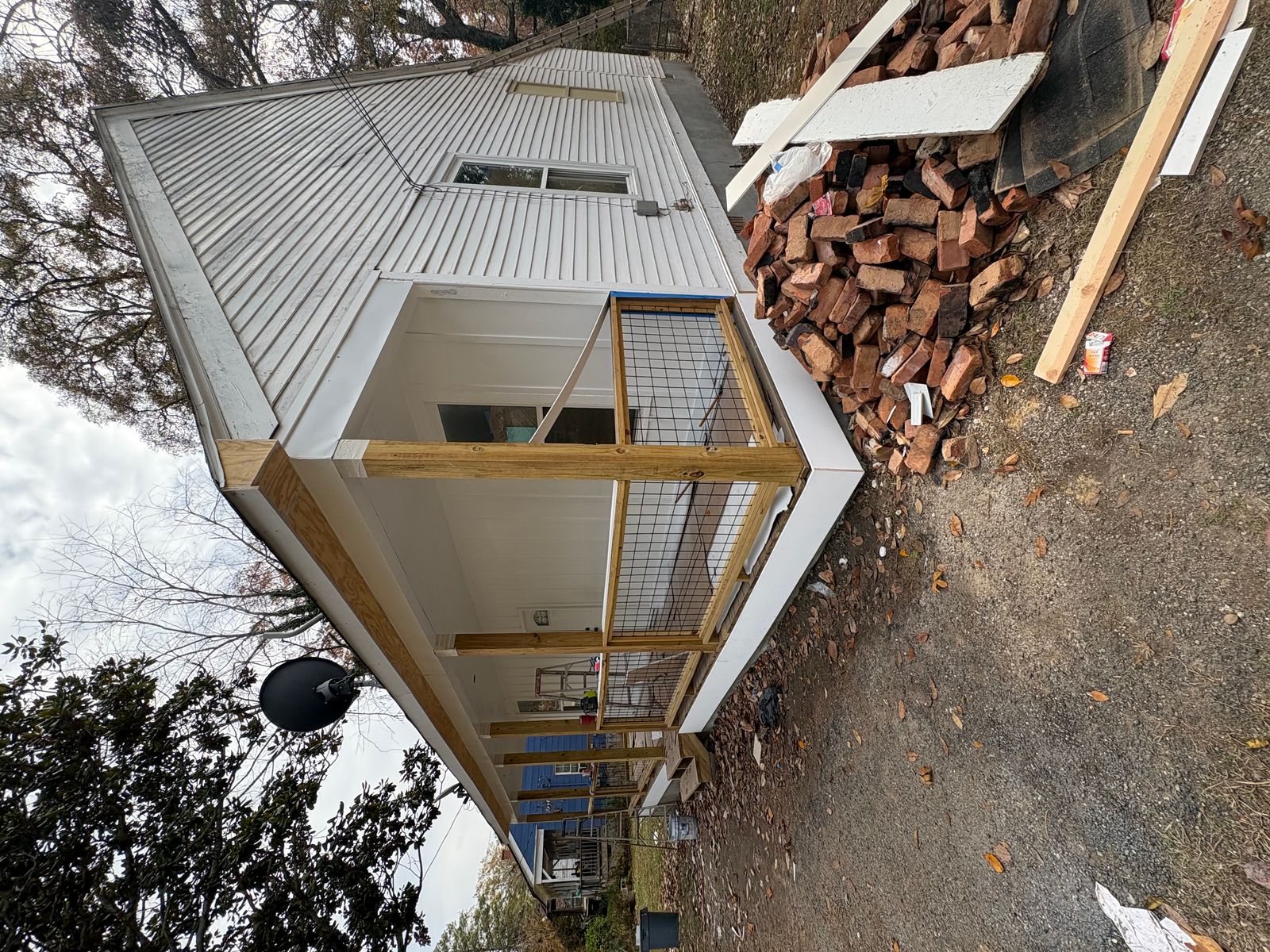 Deck side view with metal roof